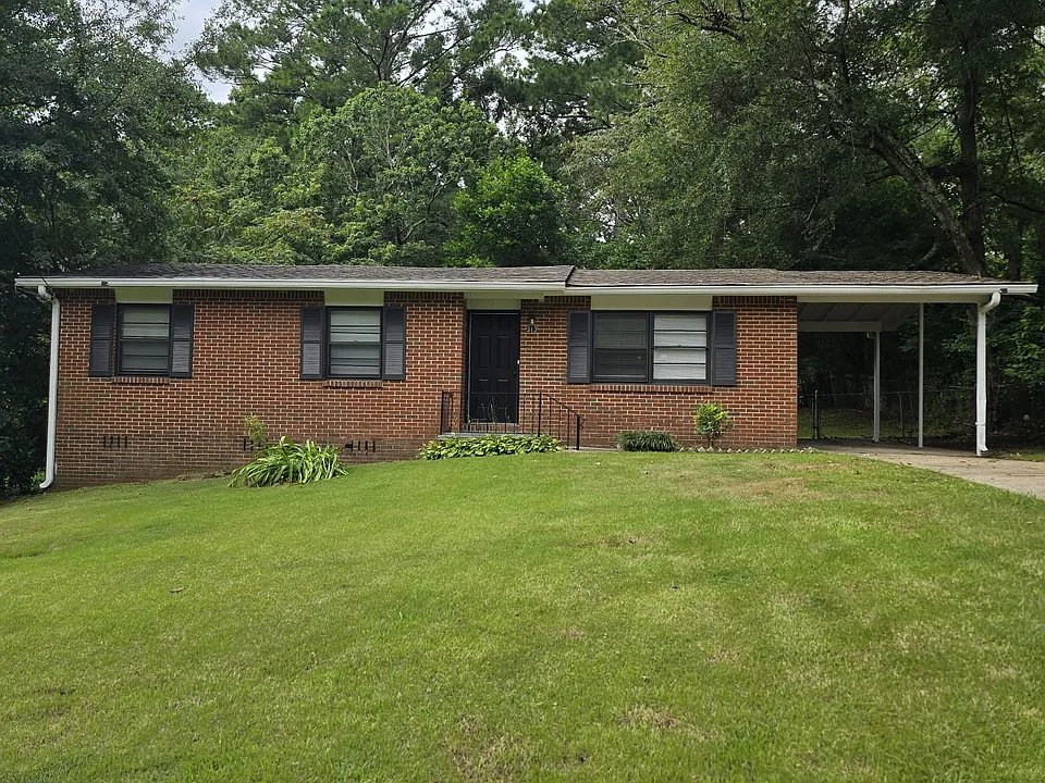 313 13th Ter NW