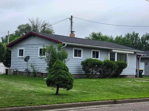 237 W 7th St, Richland Center, WI 53581