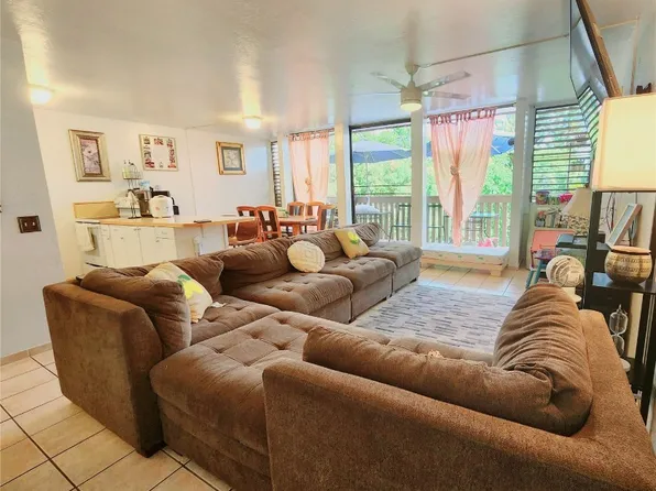84-755 Ala Mahiku St #1565A, Waianae, HI 96792
