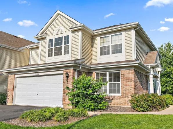 660 Yorkshire Ln, Hampshire, IL 60140