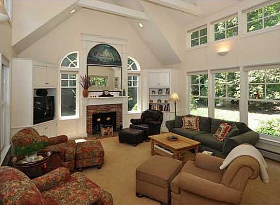 Family room/fireplace