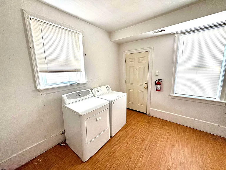 117 N Georgia Ave #2 — Photo 3