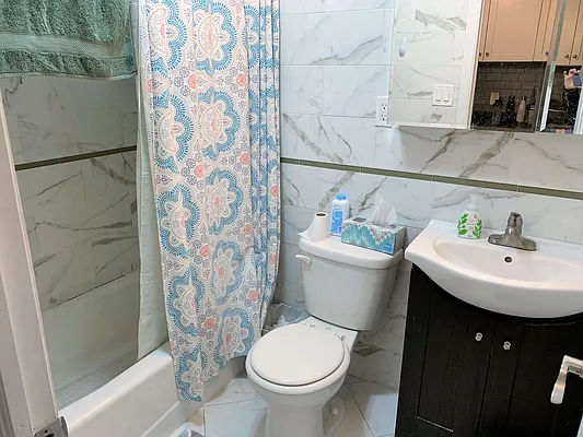 Rented by Joe Gotham LTD | media 10