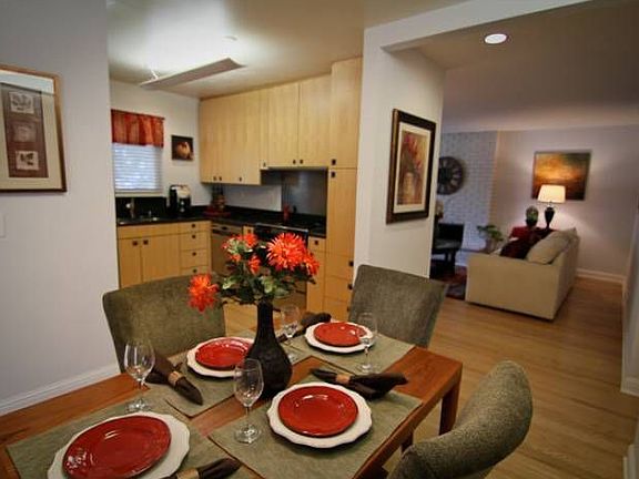 Kitchen/Dining