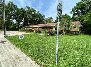 426 N Florida Ave, Deland, FL 32720
