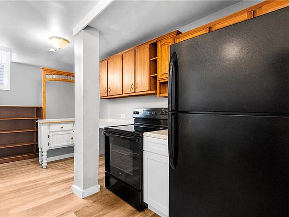 3rd image of 83 Terrace Ave