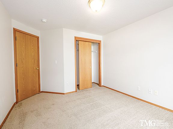 5th image of 15709 NE 93rd St