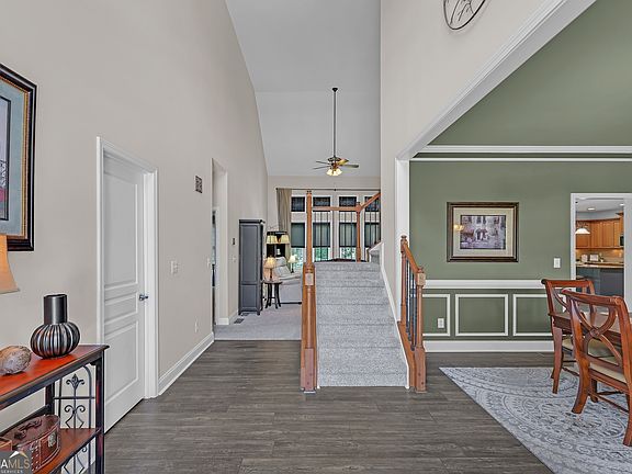 4th image of 2846 Pleasant Oak Dr