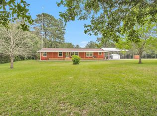 57 Family Ln, New Waverly, TX 77358