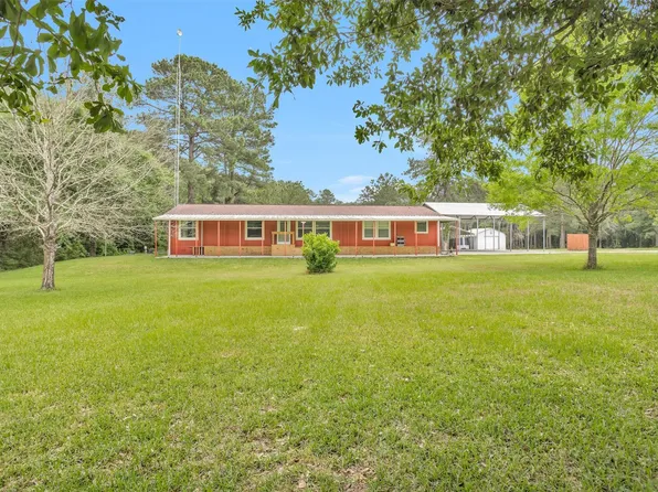 57 Family Ln, New Waverly, TX 77358