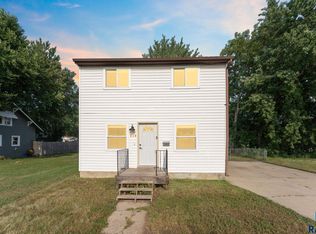 514 S 5th Ave, Sioux Falls, SD 57104