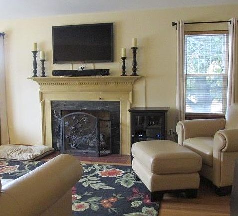 5th image of 354 Goodwin Ave