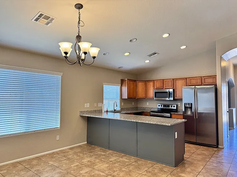 44879 W Desert Garden Rd — Photo 16