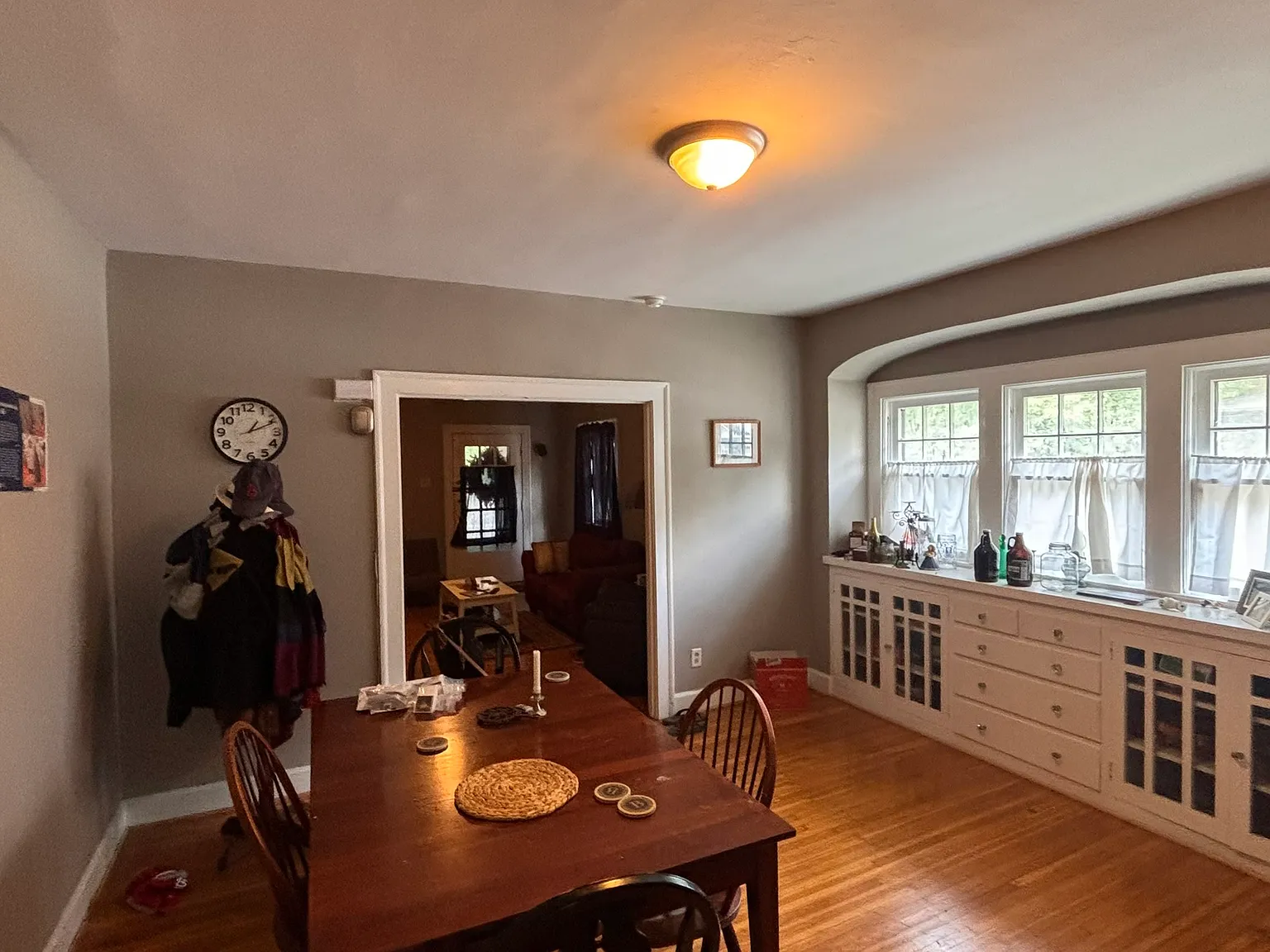 3 bed, 1328 sqft, $1,645 — Photo 4