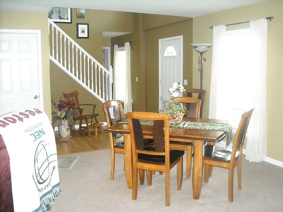 5th image of 88 Wisteria Way