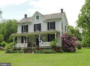 13087 Taylorstown Rd, Lovettsville, VA 20180