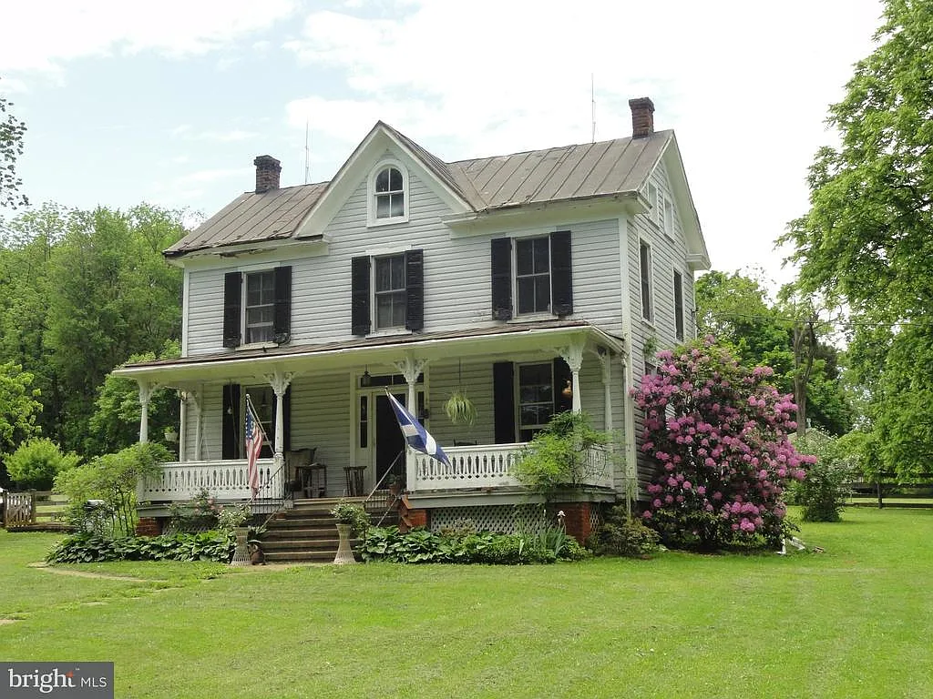 13087 Taylorstown Rd photo 1