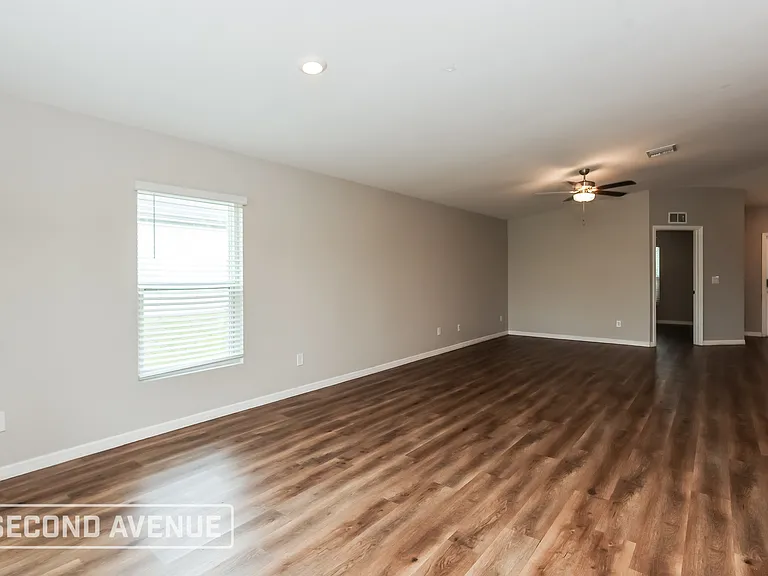 3908 23rd St SW — Photo 5