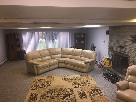 Oversized Family Rm