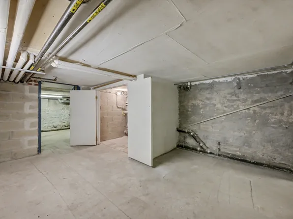 49 Bradhurst Avenue image 28 of 33