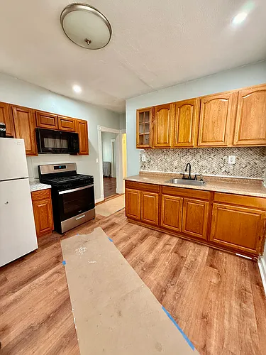 15 Dunlap St Photo 1