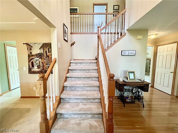 3rd image of 2561 Barkwood Dr
