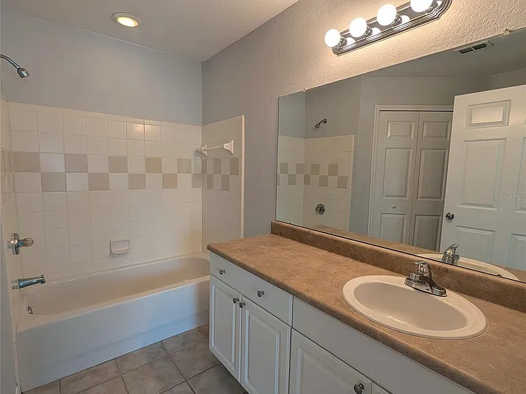 5500 Rosehill Rd #201 — Photo 6