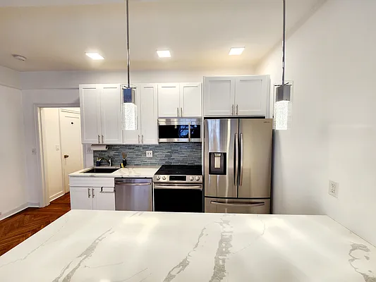 Rented by Oxford Property Group | media 6