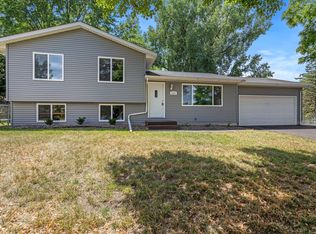 4064 Magnetite Point, Eagan, MN 55122