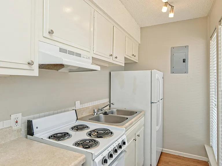 45 Flats — Photo 23
