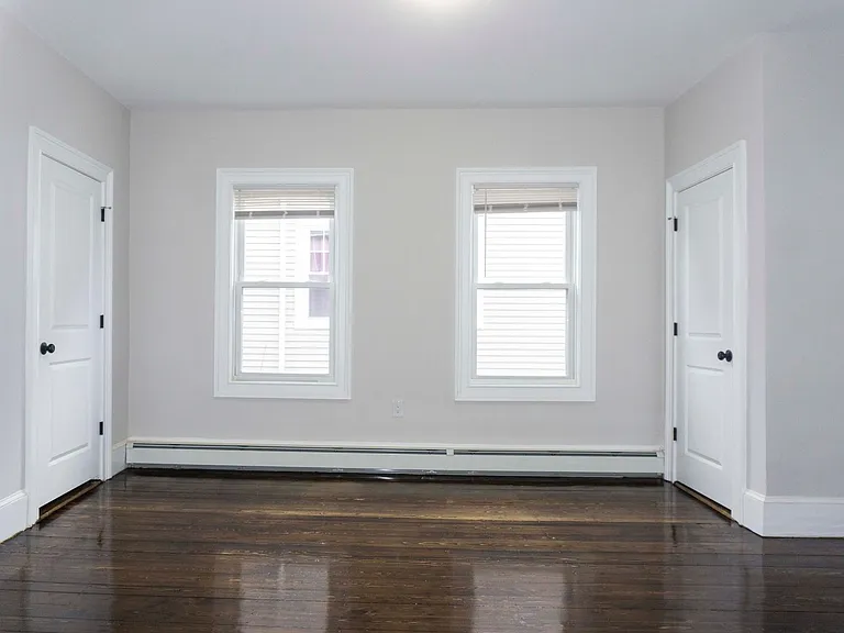 3151 Washington St #R1 — Photo 1