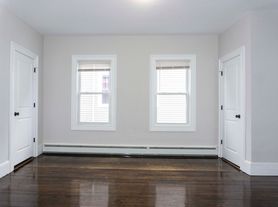 3151 Washington St, Jamaica Plain, MA