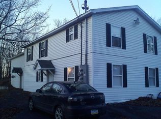 7419 Cottontail Ln, East Stroudsburg, PA 18302