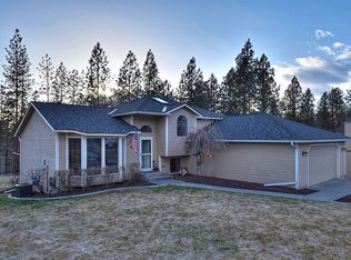 5507 W Pacific Park Dr, Spokane, WA 99208