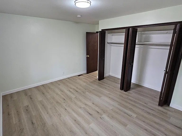 6805 Fredmoor Dr — Photo 12