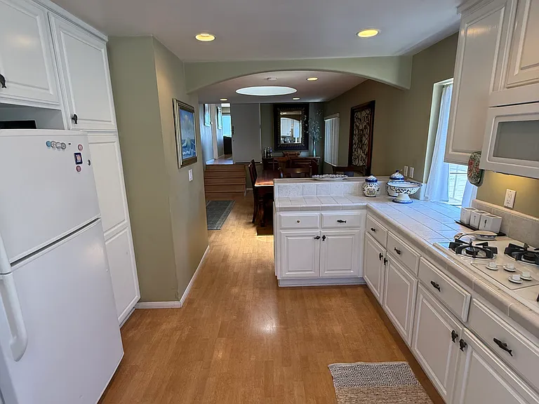 1744 Manhattan Ave #UPPER — Photo 22