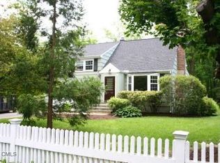 13 Rowland Ln, Ridgefield, CT 06877