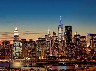 27-17 42nd Rd #PT3E, Long Island City, NY 11101