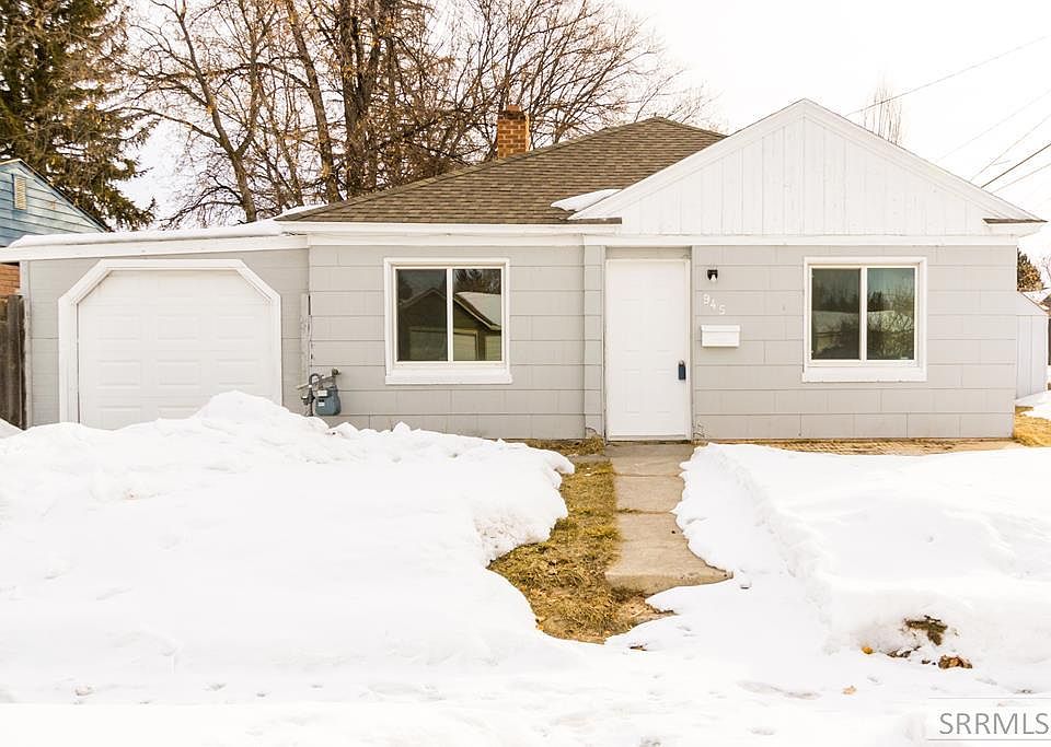 1st image of 945 Cranmer Ave