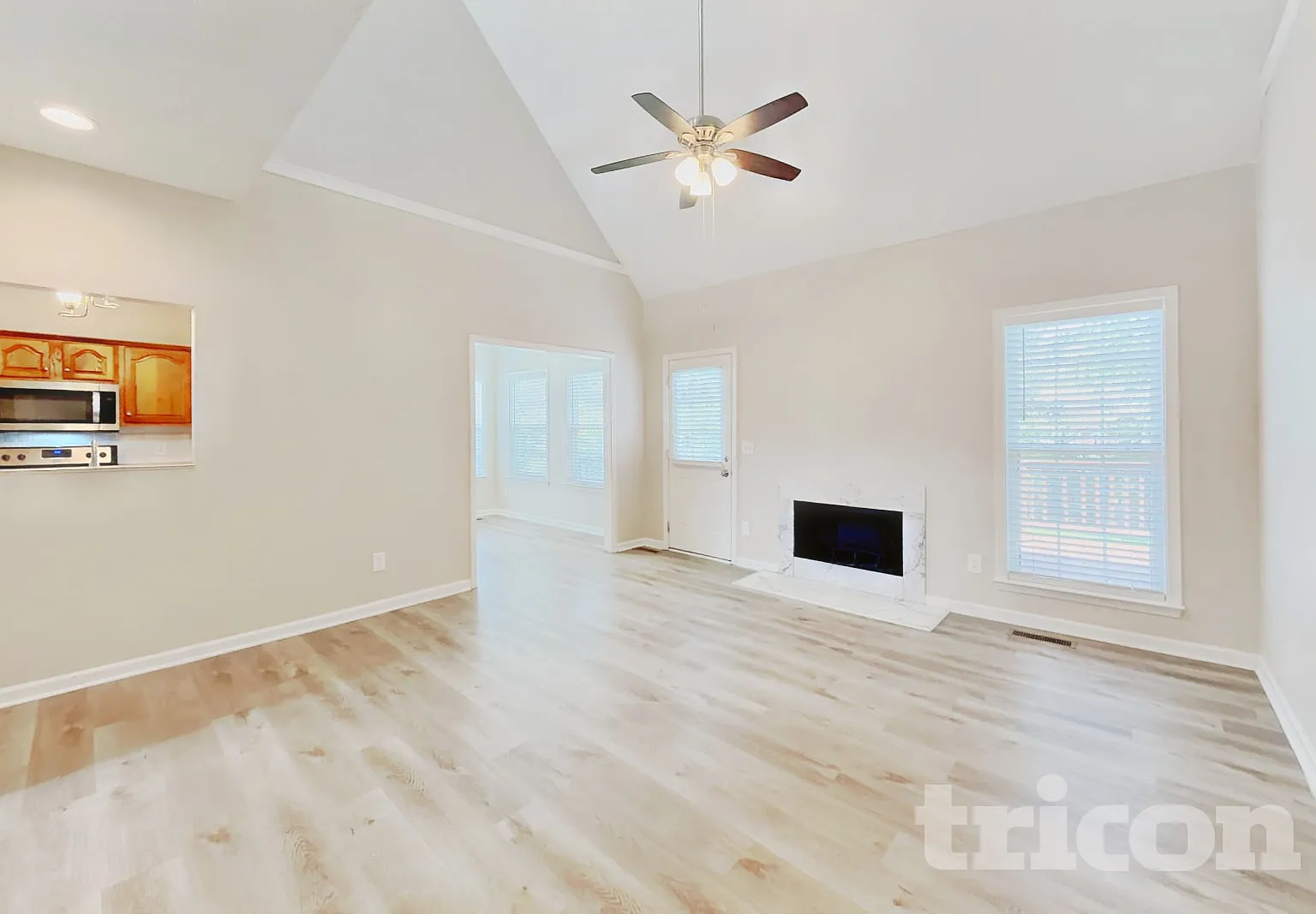 559 Heartland Lane Murfreesboro TN — Photo 2