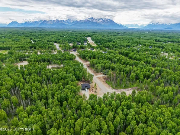 L13 E 5th St #B, Wasilla, AK 99623