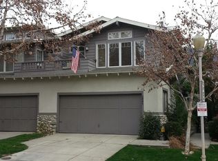 2847 Butter Creek Dr, Pasadena, CA 91107