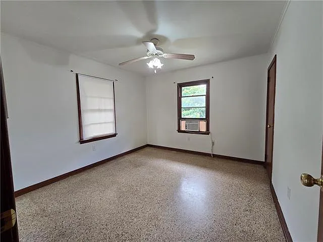 720 Oaklawn Dr — Photo 6