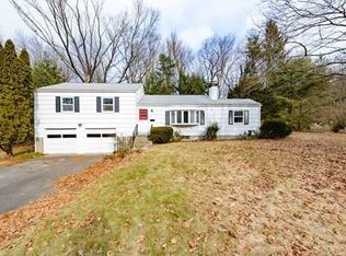 51 Jeffrey Ln, Amherst, MA 01002