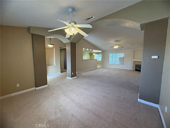 4th image of 1321 Prairie Dr