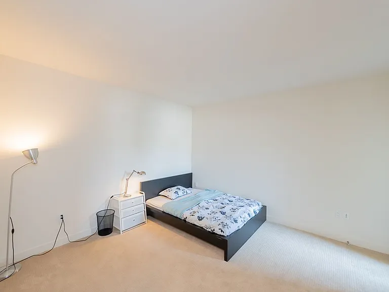 436 S Virgil Ave #308 — Photo 15