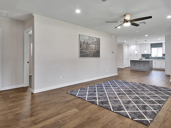 wow! great room 12' x 18'