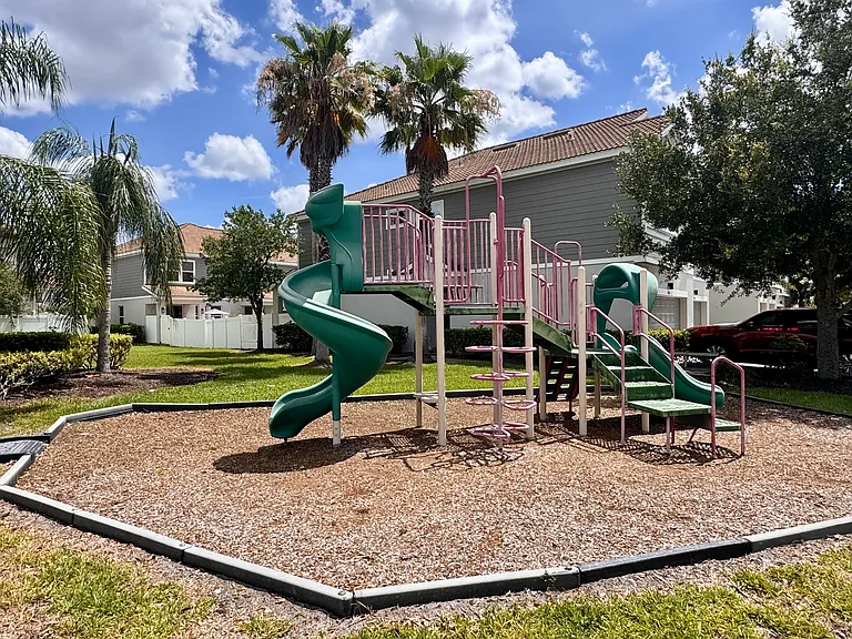 441 Glastonbury Dr #441 — Photo 5