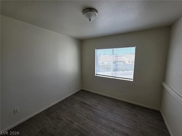8829 Cornwall Glen Ave — Photo 34