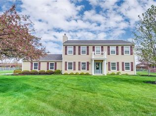 3762 Fincastle Dr, Dayton, OH 45431